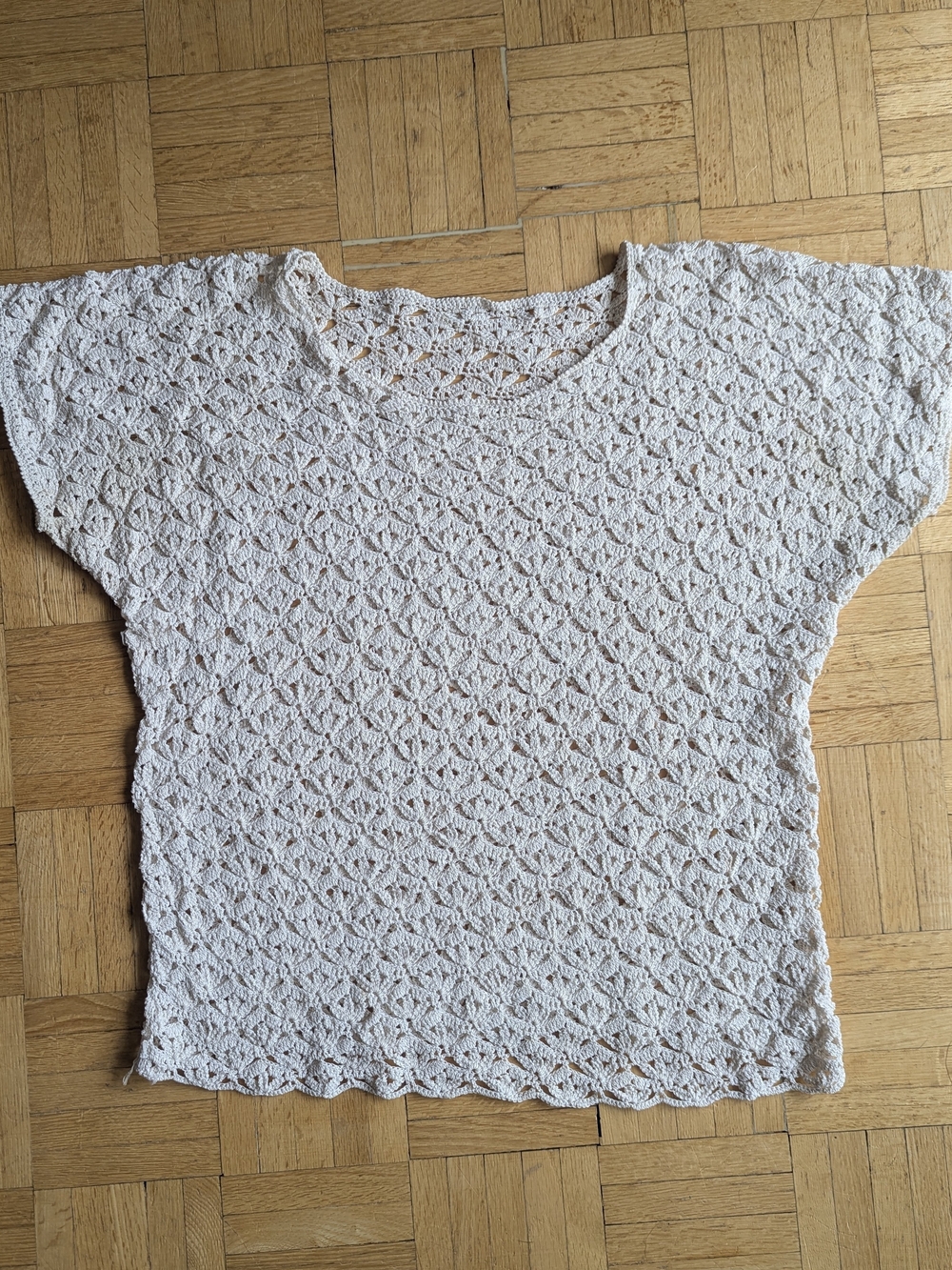 Women’s Crochet Short Sleeve Top in Off-White